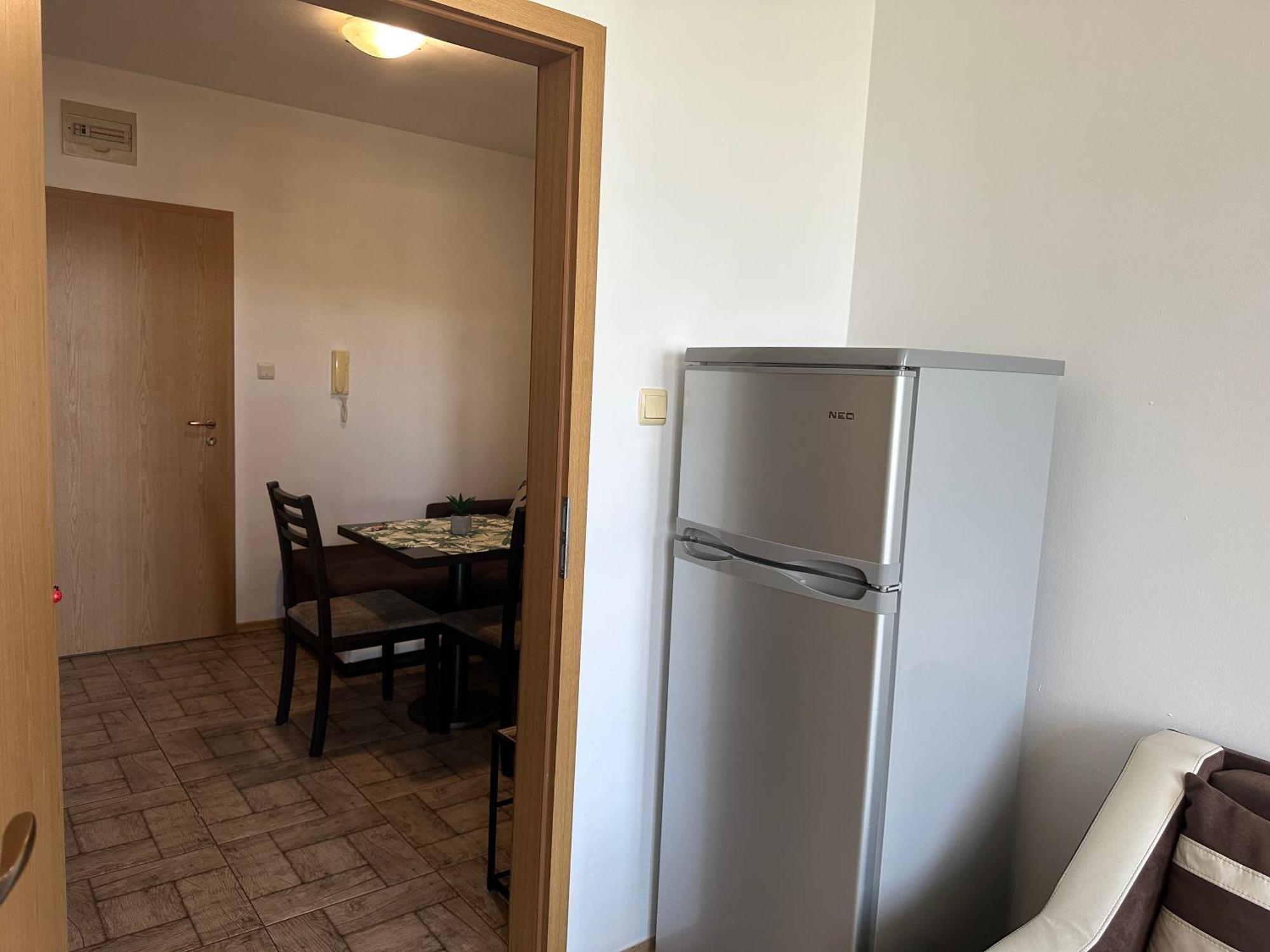 Oazis Cozy Beach Apartment Ravda Luaran gambar