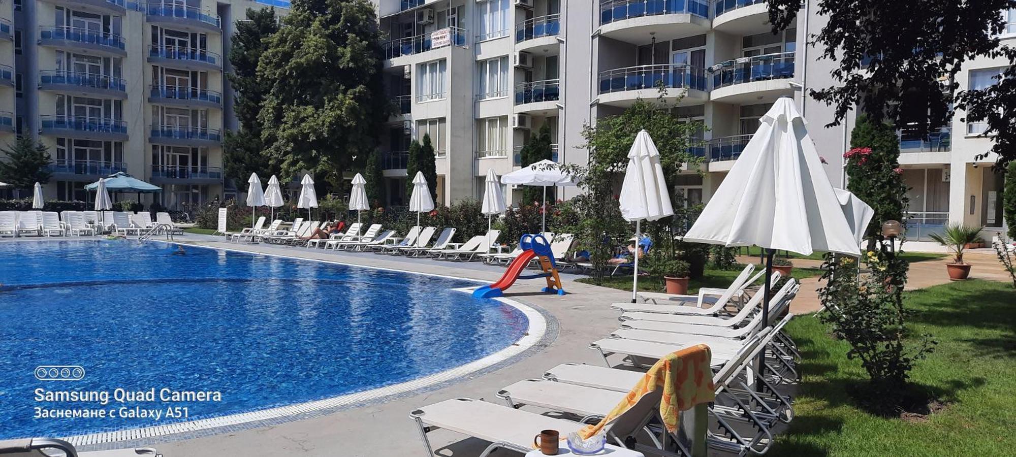 Oazis Cozy Beach Apartment Ravda Luaran gambar