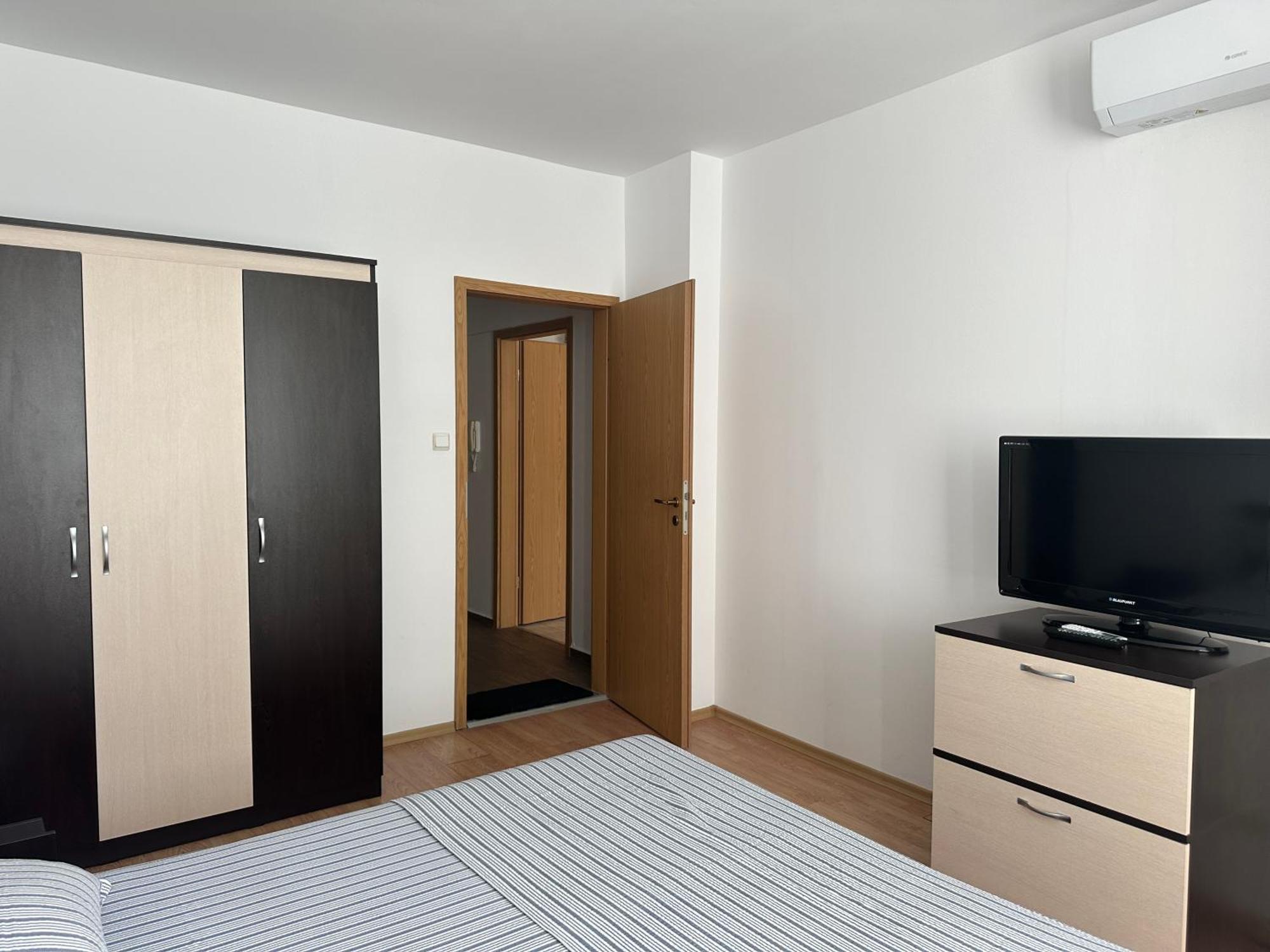 Oazis Cozy Beach Apartment Ravda Luaran gambar